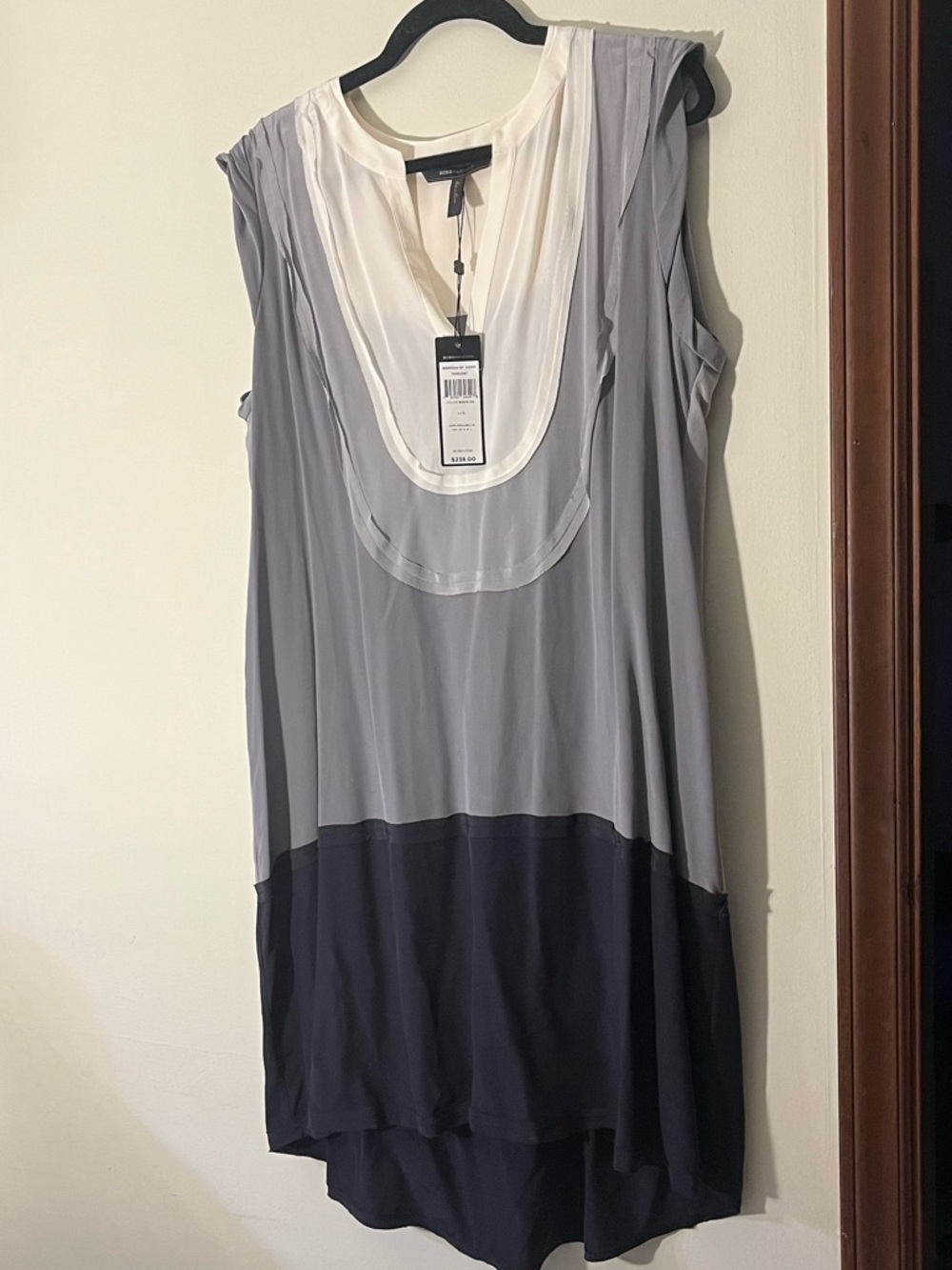 BCBGMaxAzria 100% Silk Harlow Colorblock Gray Sleeveless Shift Dress Large